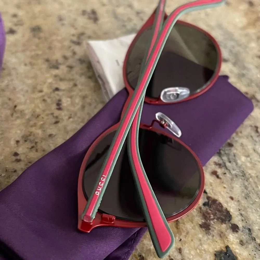 HP❤️🔥 New Gucci sunglasses ❤️ - Picture 3 of 10